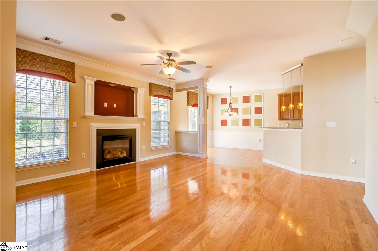 4 Timlin Drive Greenville, SC 29607 - Photo 2 of 36 Gallery Image 2