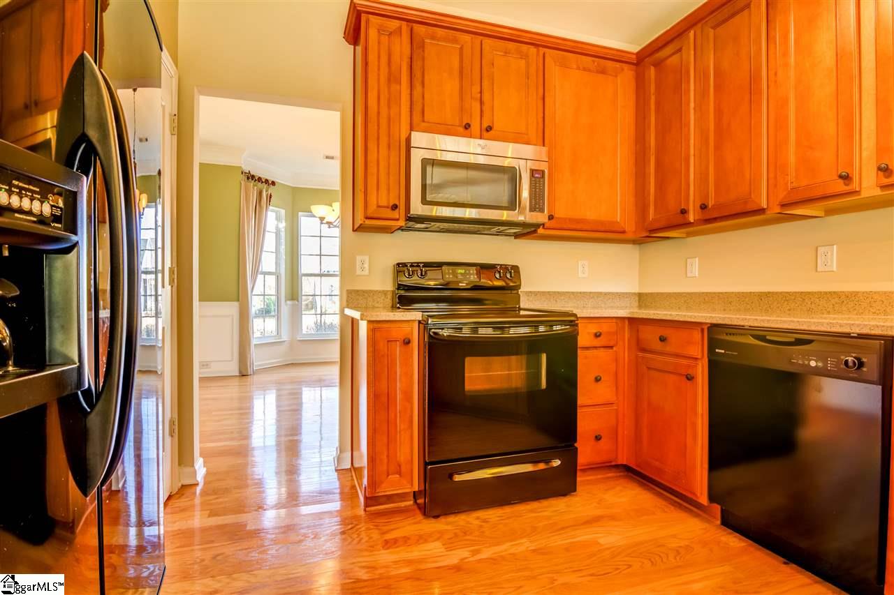 4 Timlin Drive Greenville, SC 29607 - Photo 17 of 36 Gallery Image 17