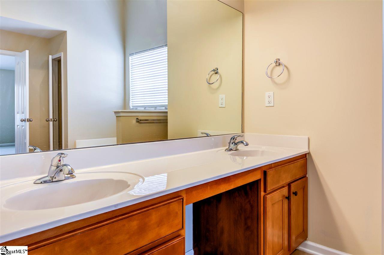 4 Timlin Drive Greenville, SC 29607 - Photo 35 of 36 Gallery Image 35
