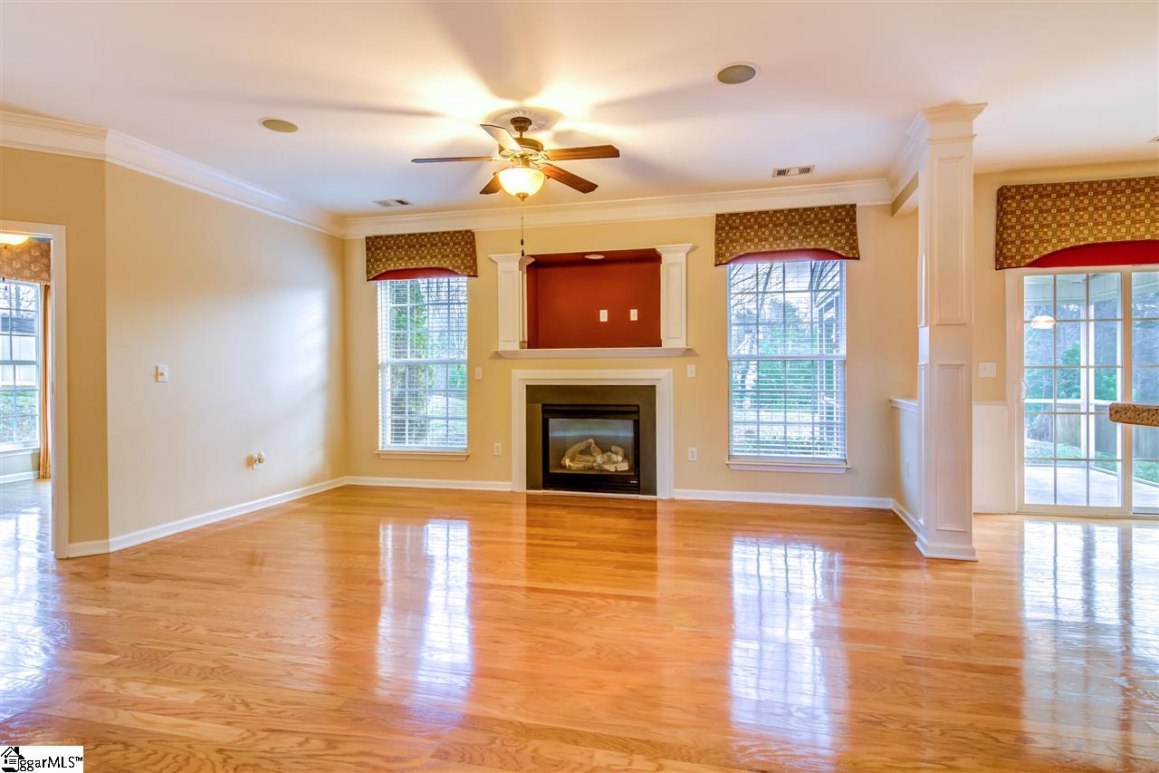 4 Timlin Drive Greenville, SC 29607 - Photo 10 of 36 Gallery Image 10