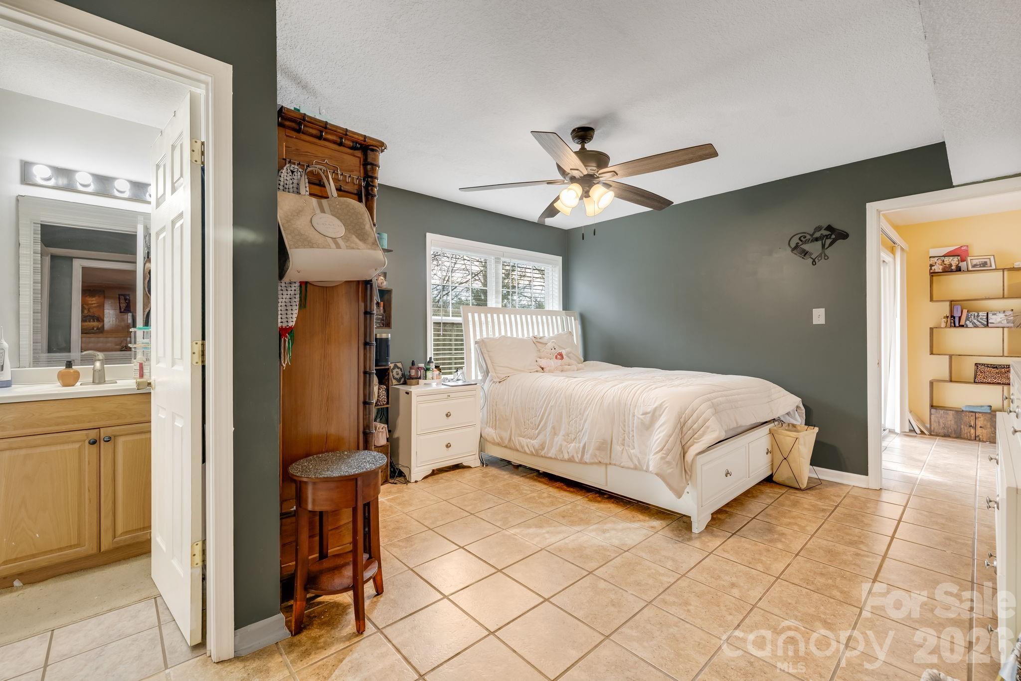 254 Jupiter Road Weaverville, NC 28787 - Photo 37 of 47 Gallery Image 37