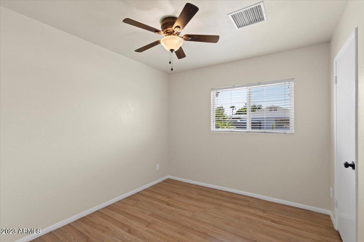 4104 West Griswold Road Phoenix, AZ 85051 - Photo 16 of 25 16-Bedroom