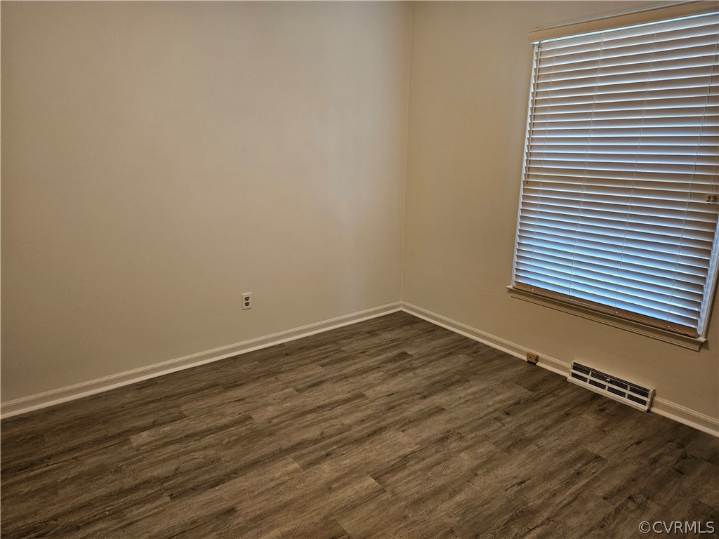 3915 Grovewood Road Hopewell, VA 23860 - Photo 19 of 36 Gallery Image 19