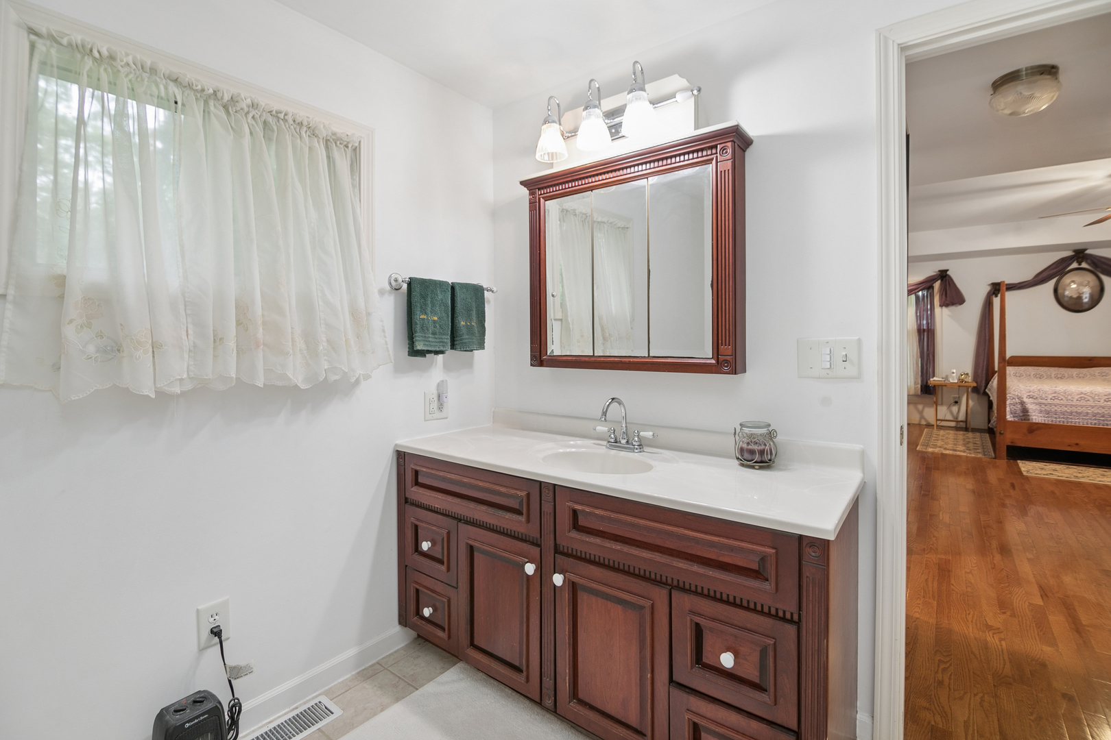 2445 North 5000 Road West Kankakee, IL 60901 - Photo 17 of 24