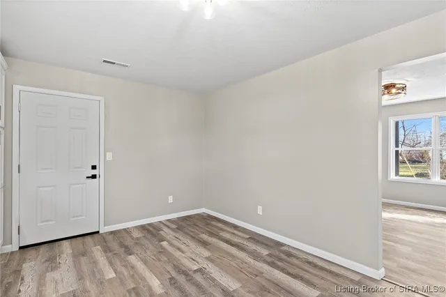 $178,000 | 230 South 4th Street, Austin, IN 47102