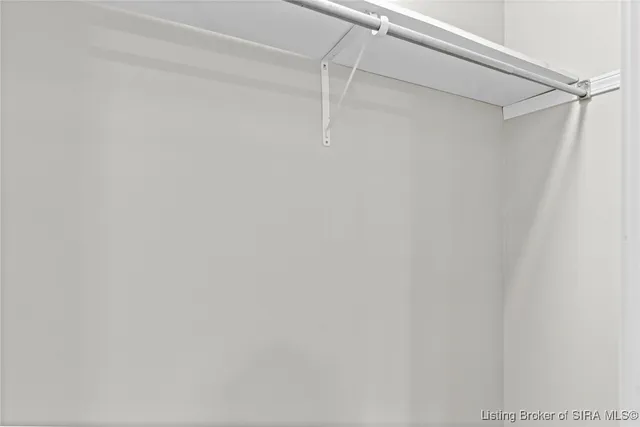 $178,000 | 230 South 4th Street, Austin, IN 47102