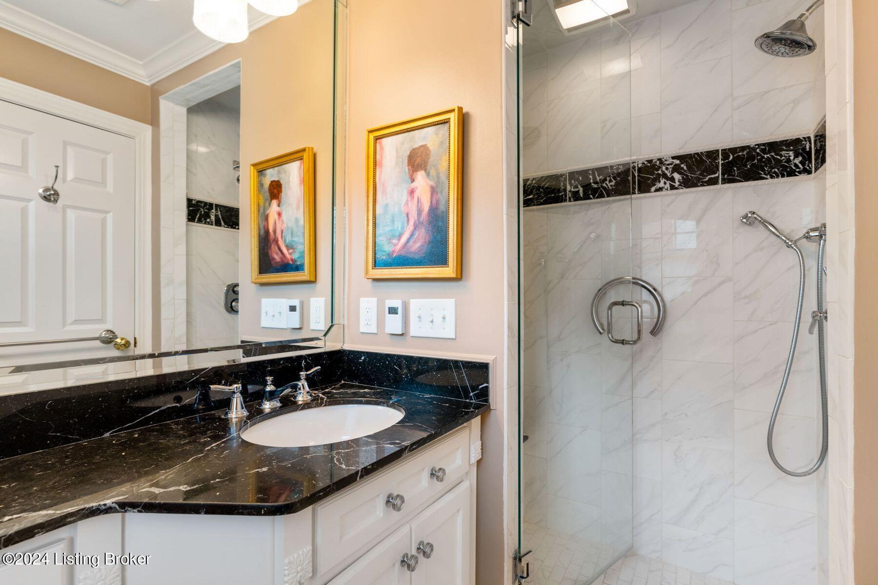 3920 Leland Road Louisville, KY 40207 - Photo 24 of 41 photo_online_024