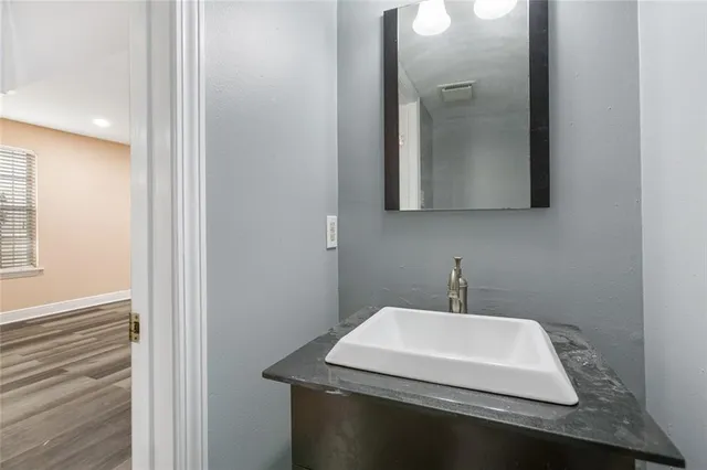 $125,000 | 6659 Harbourview Drive, New Orleans, LA 70126