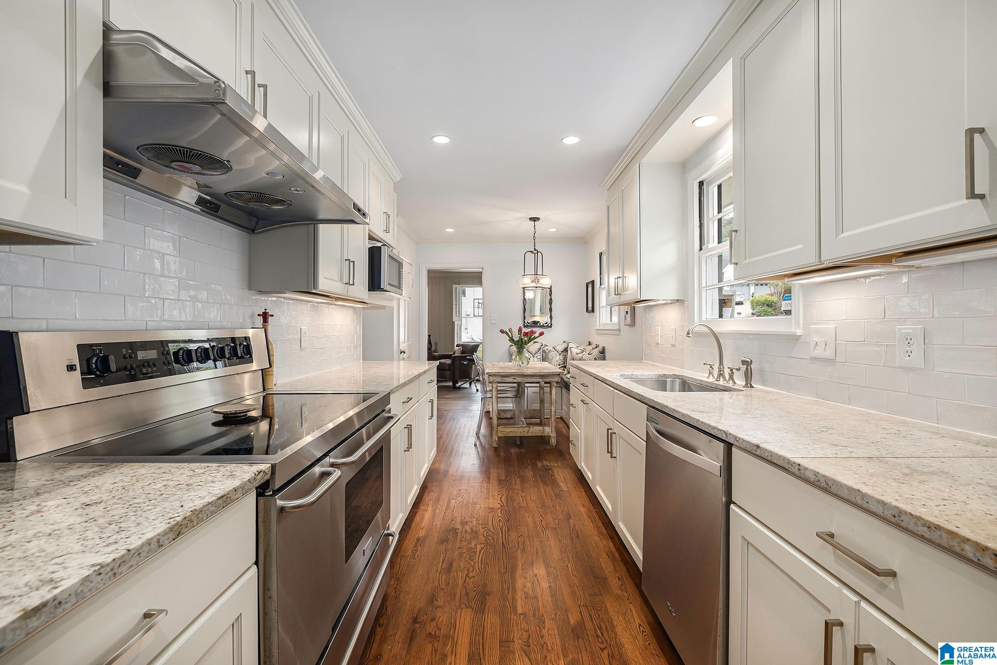 809 Beech Court Birmingham, AL 35213 - Photo 12 of 44