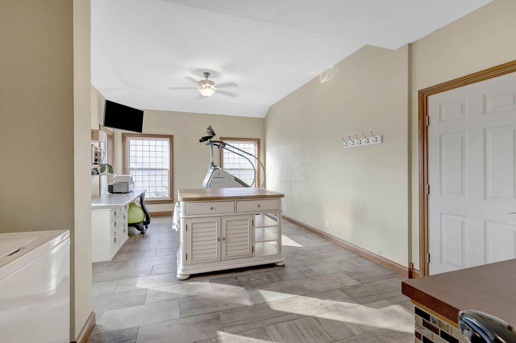 7782 Horseshoe Road Ashley, OH 43003 - Photo 11 of 36 Gallery Image 11