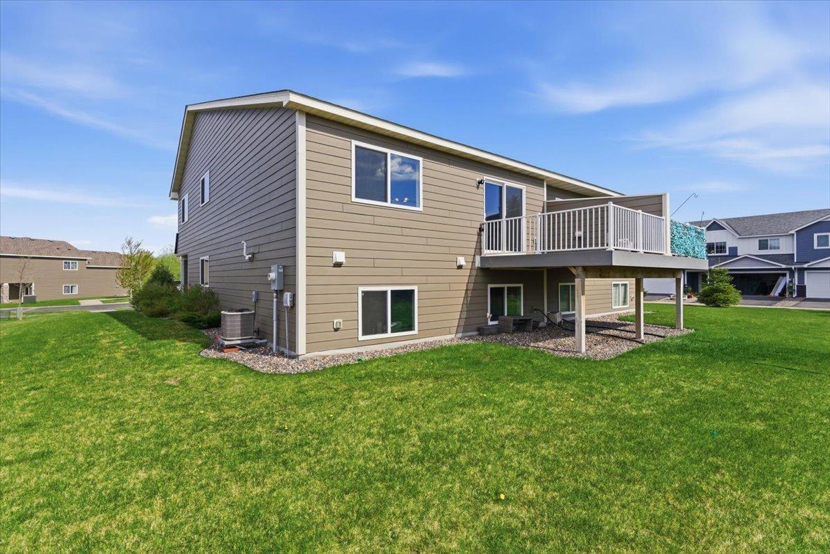 1411 Riverpointe Road Watertown, MN 55388 - Photo 24 of 33