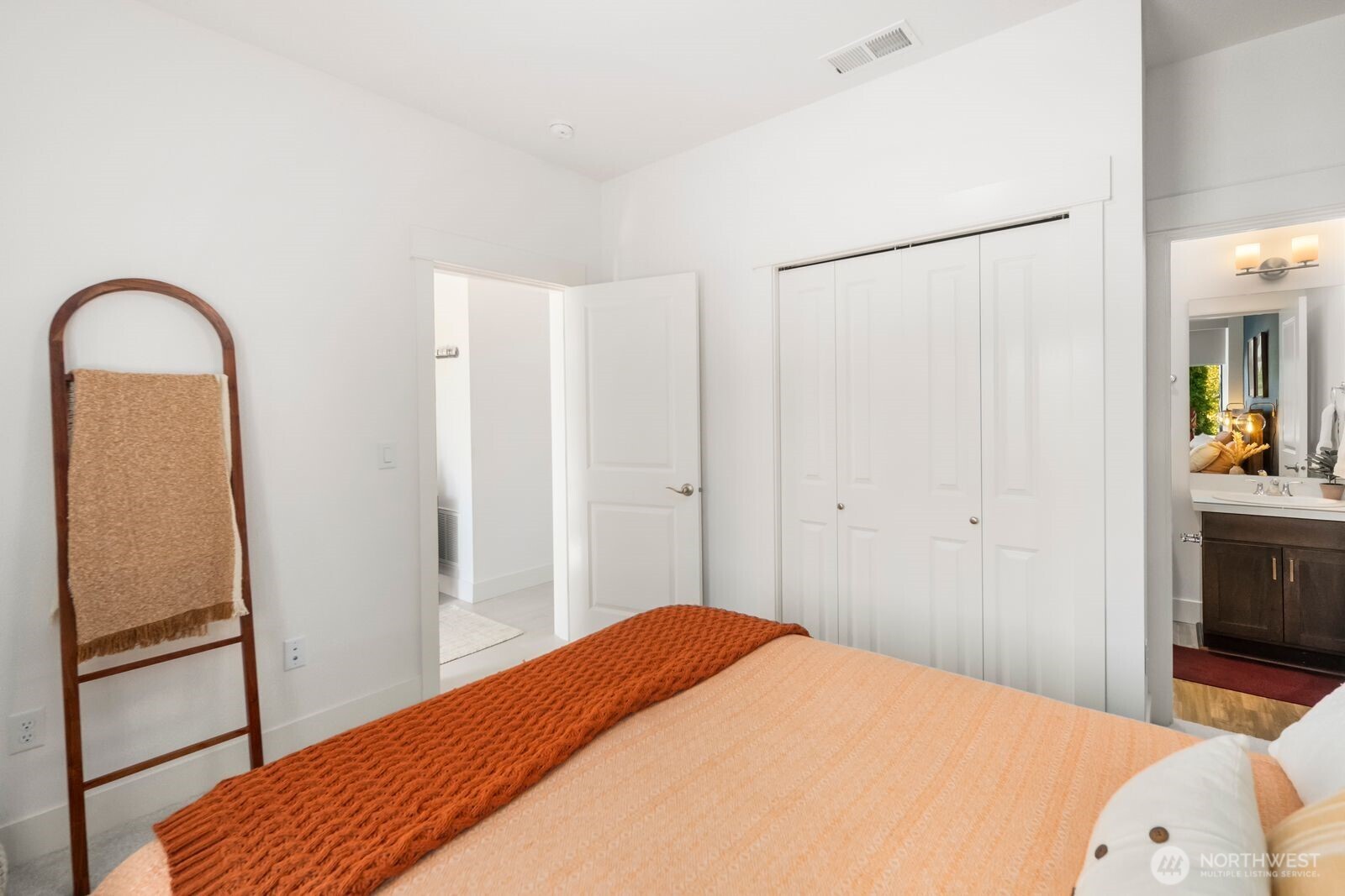 26602 Northeast Big Rock Road, Unit 104 Duvall, WA 98019 - Photo 31 of 39