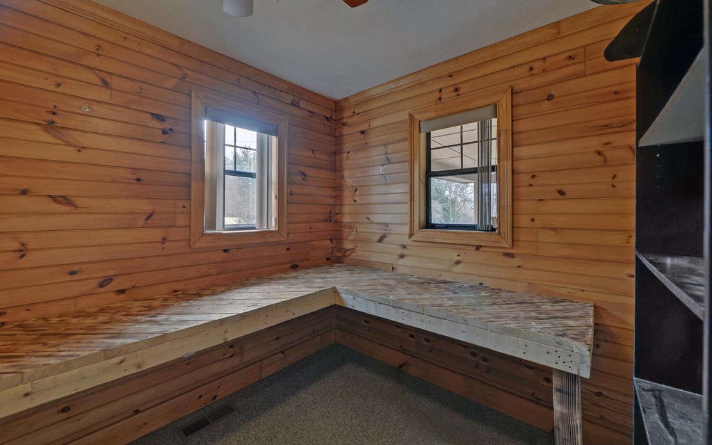 16 Bell Lane Morganton, GA 30560 - Photo 22 of 51 a bathroom with a sink and a bathtub