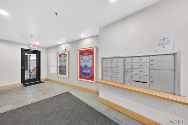 $170,000 | 849 Westgate Avenue, Unit 305, St. Louis, MO 63130