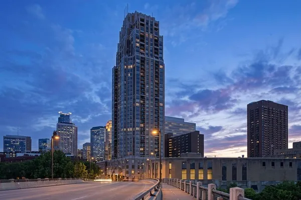 $399,900 | 100 3rd Avenue South, Unit 2801, Minneapolis, MN 55401