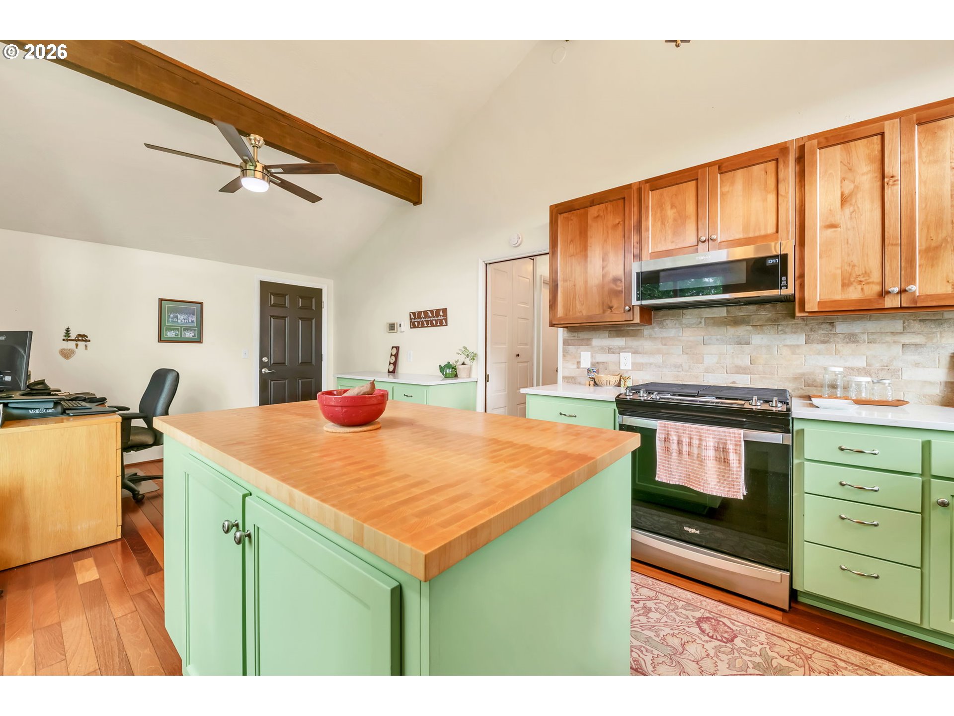 2877 Timberline Drive Eugene, OR 97405 - Photo 10 of 43