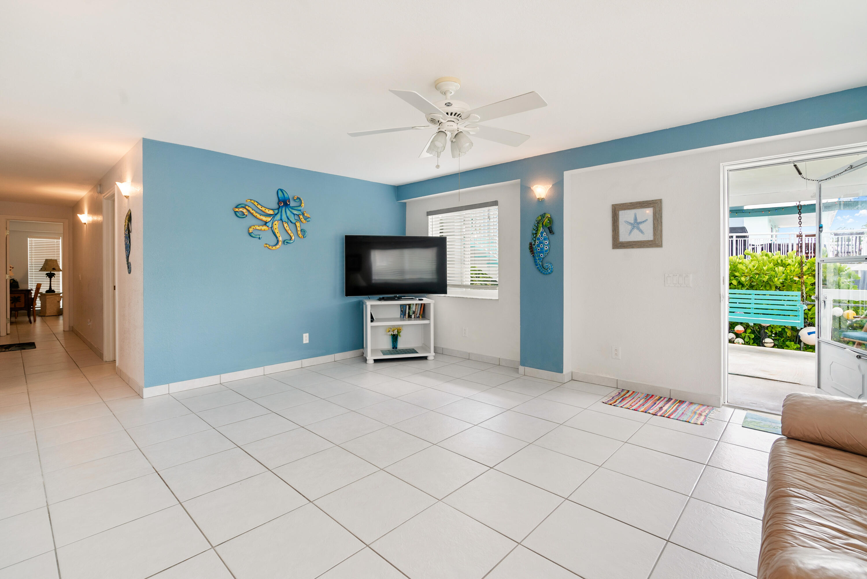 1210 Cactus Street Key Largo, FL 33037 - Photo 29 of 41 a view of a livingroom with furniture and a window