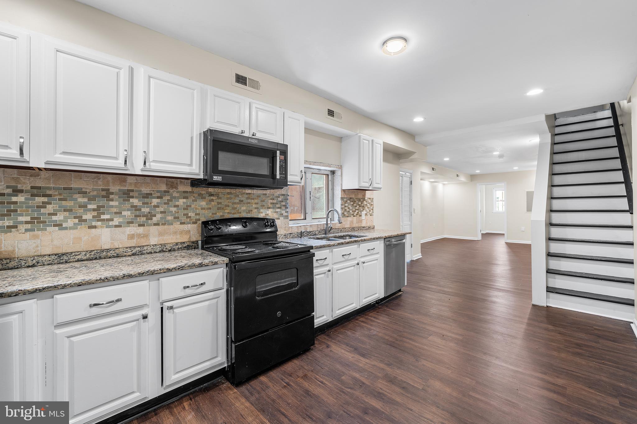 2003 South 7th Street, Unit 2 Philadelphia, PA 19148 - Photo 6 of 27