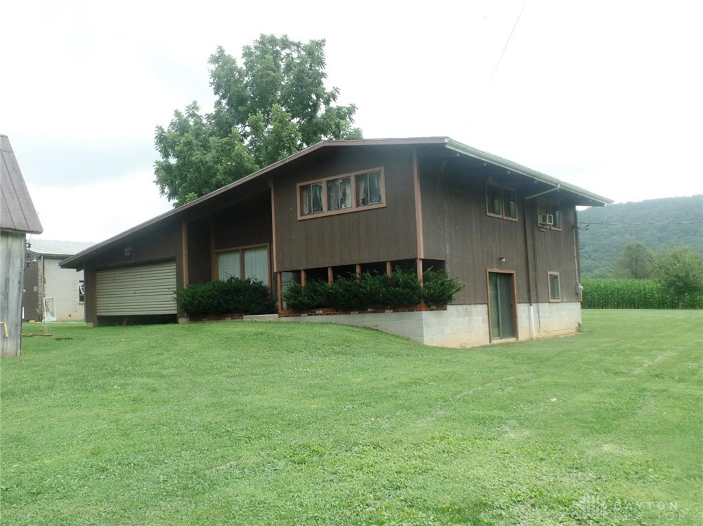 595 Jaybird Road Peebles, OH 45660 - Photo 12 of 38
