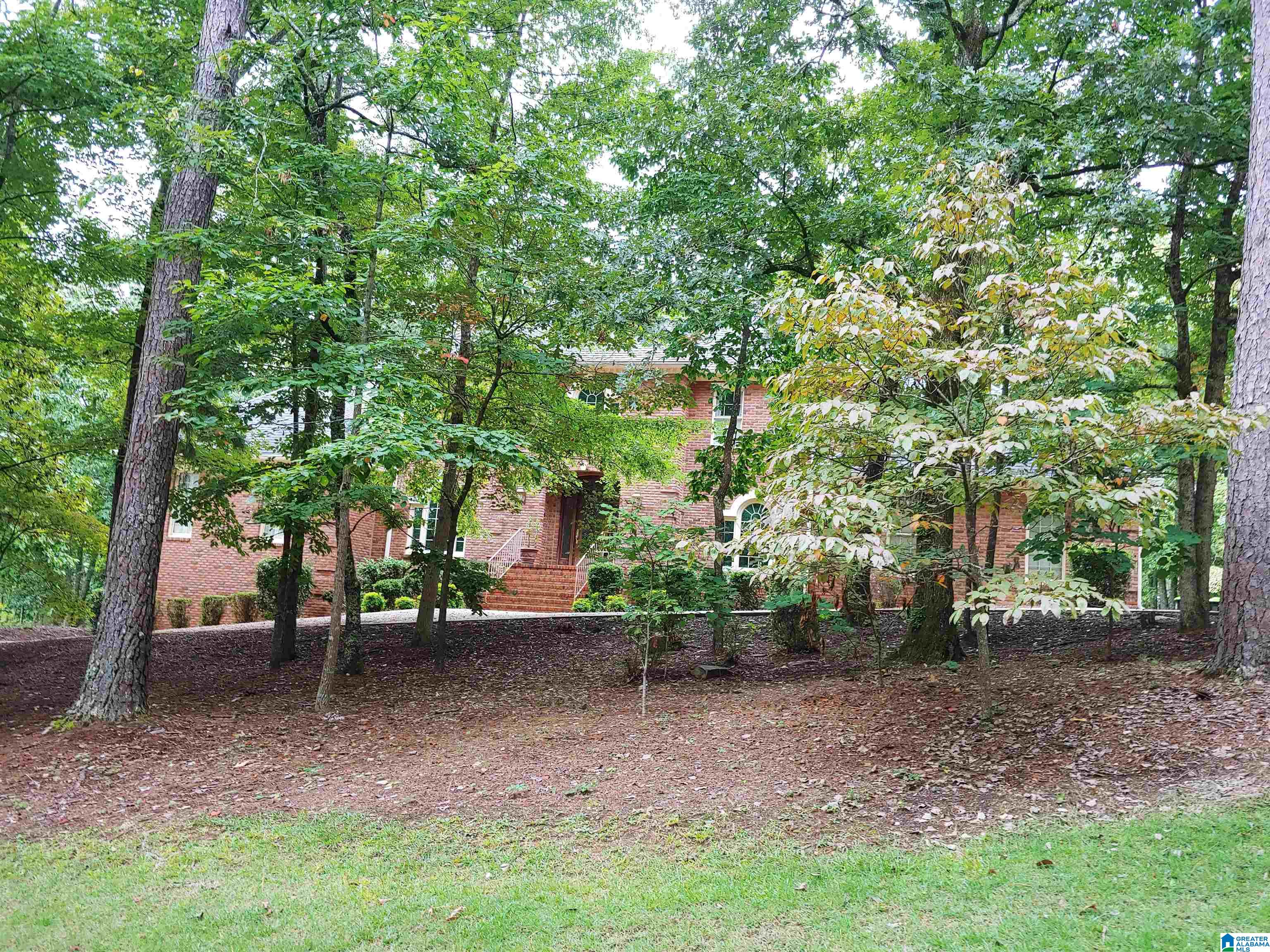 1409 Stonehill Road Sylacauga, AL 35150 - Photo 6 of 39
