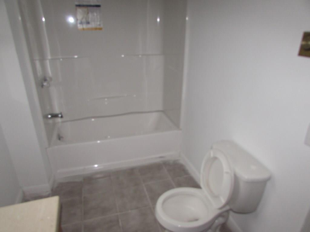 211 Stetson Road Lewiston, ME 04240 - Photo 3 of 13 Photo