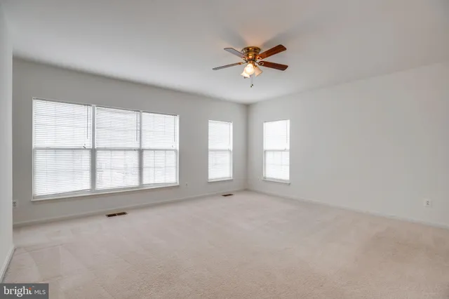 $3,100 | 42670 Hollyhock Terrace, Brambleton, VA 20148