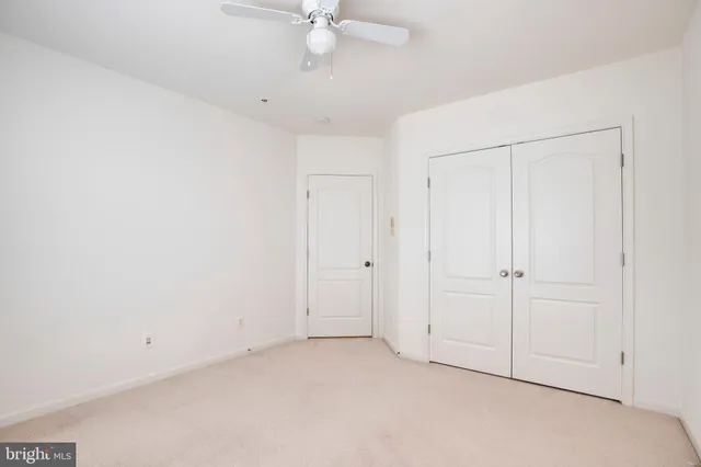 $3,100 | 42670 Hollyhock Terrace, Brambleton, VA 20148