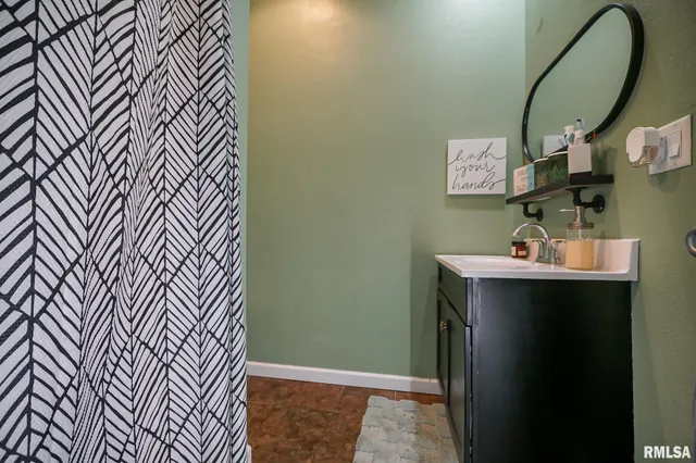 $149,900 | 5412 Juliette Drive, Bartonville, IL 61607