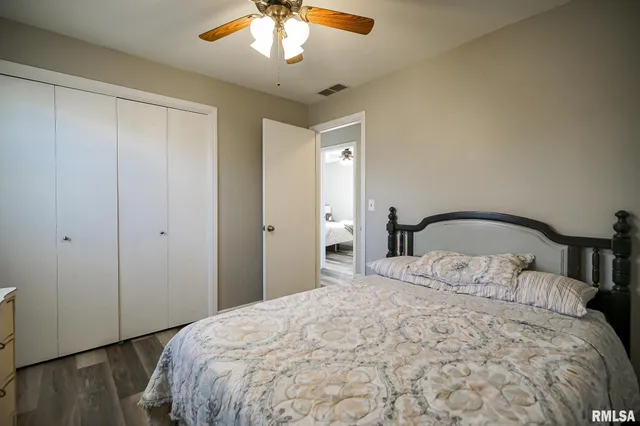 $149,900 | 5412 Juliette Drive, Bartonville, IL 61607