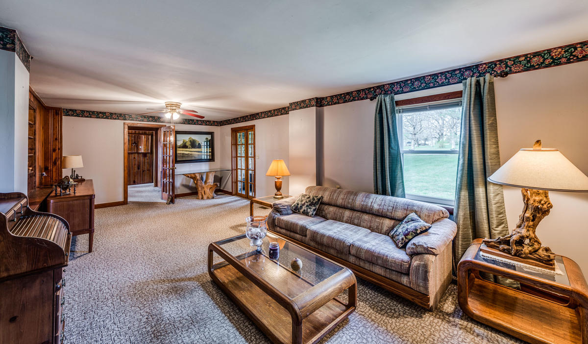 1600 Open Range Road Crossville, TN 38555 - Photo 3 of 40 Livingroom-2-SMALL