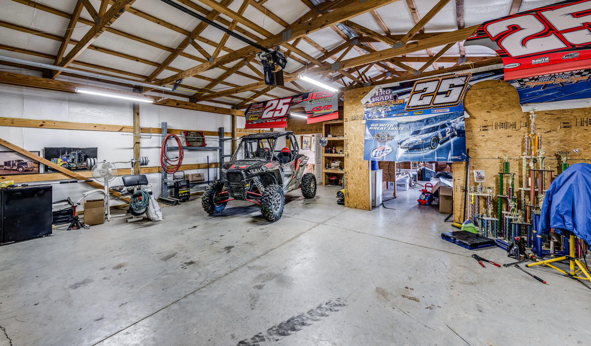 1600 Open Range Road Crossville, TN 38555 - Photo 39 of 40 Garage-4-SMALL