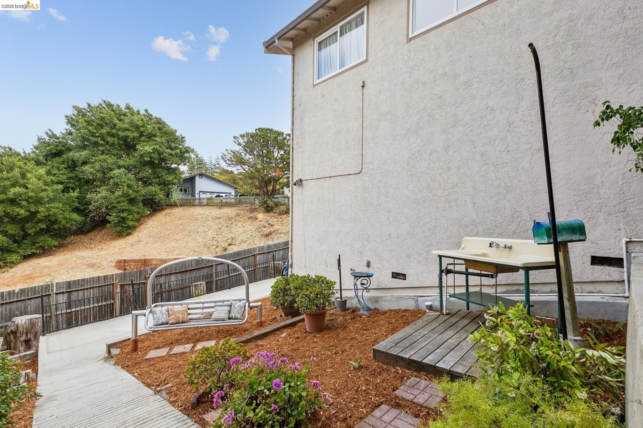 1131 Mitchell Way El Sobrante, CA 94803 - Photo 69 of 74