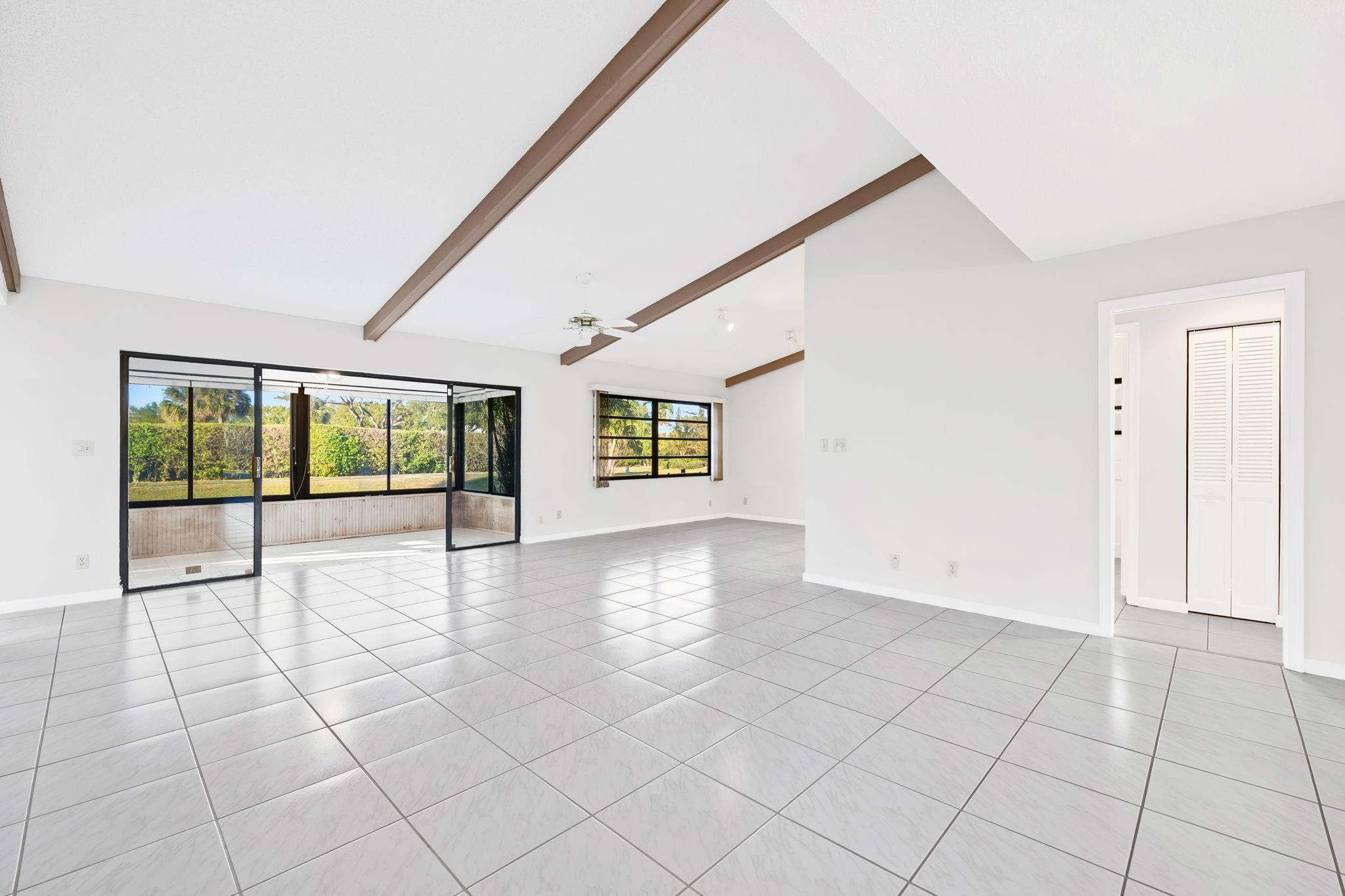 6053 Petaluma Drive Boca Raton, FL 33433 - Photo 14 of 33 Photo 14