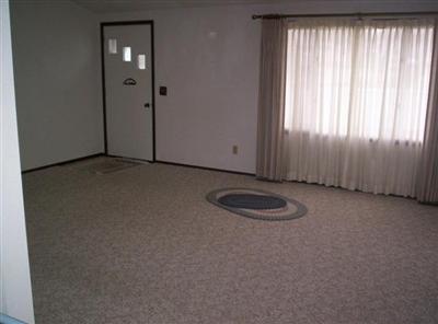 405 Main Street Lowden, IA 52255 - Photo 4 of 6 Gallery Image 4