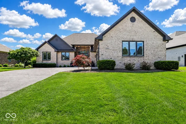 $719,900 | 1772 Calvert Farms Drive, Greenwood, IN 46143