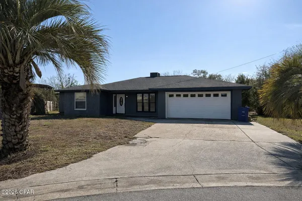 $199,900 | 945 Agnes Scott Circle, Panama City, FL 32405