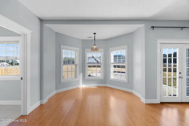 $365,000 | 213 Lakeside Drive, Sneads Ferry, NC 28460