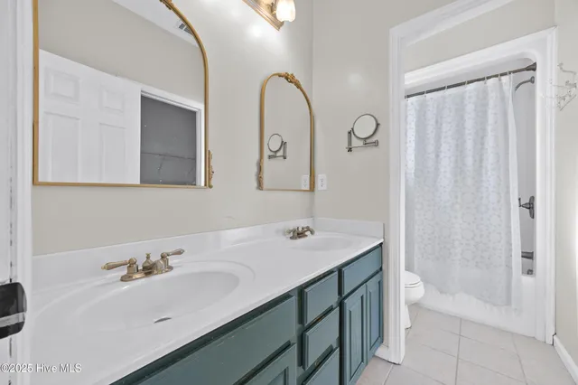 $365,000 | 213 Lakeside Drive, Sneads Ferry, NC 28460