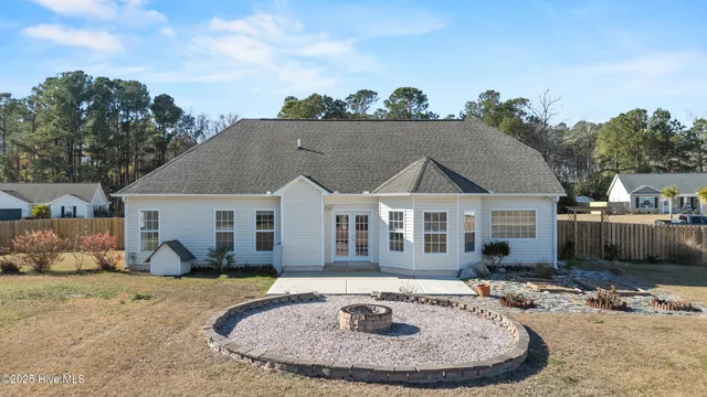 $365,000 | 213 Lakeside Drive, Sneads Ferry, NC 28460