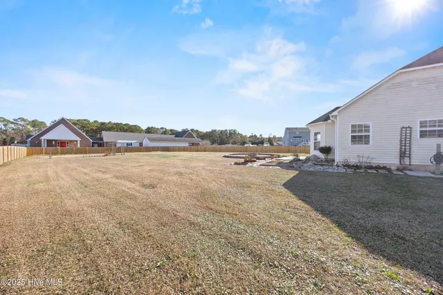 $365,000 | 213 Lakeside Drive, Sneads Ferry, NC 28460