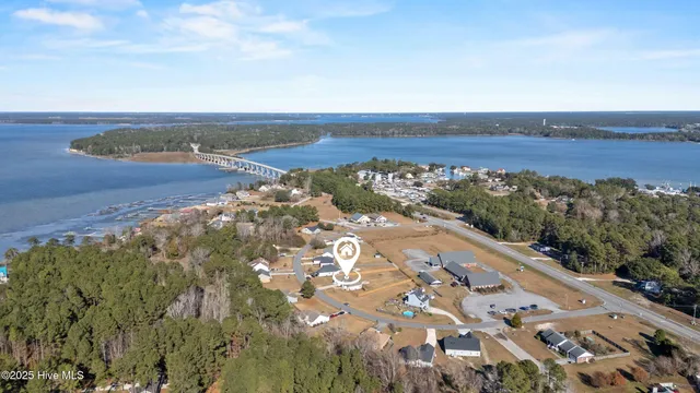 $365,000 | 213 Lakeside Drive, Sneads Ferry, NC 28460