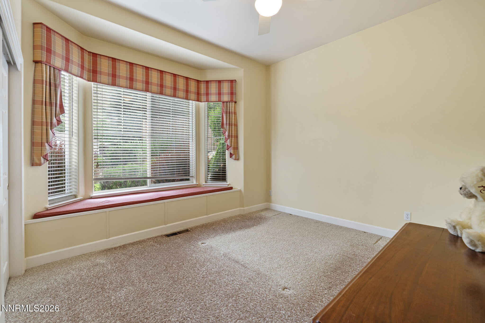2048 St George Way Carson City, NV 89703 - Photo 31 of 47 35-web-or-mls-DSC09992