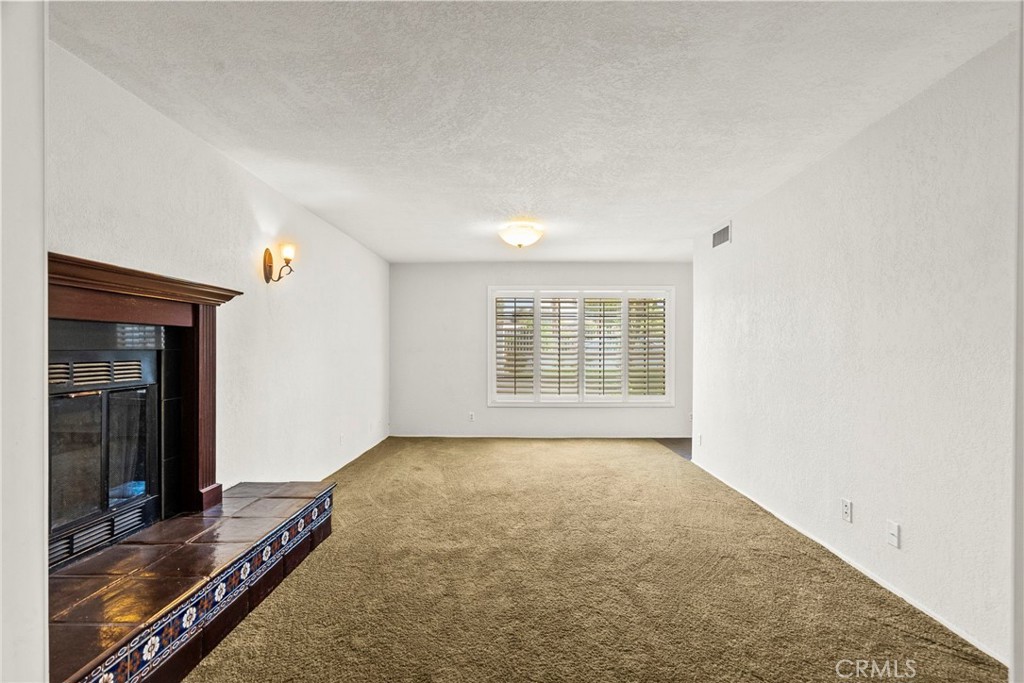 4790 Adam Road Simi Valley, CA 93063 - Photo 11 of 61