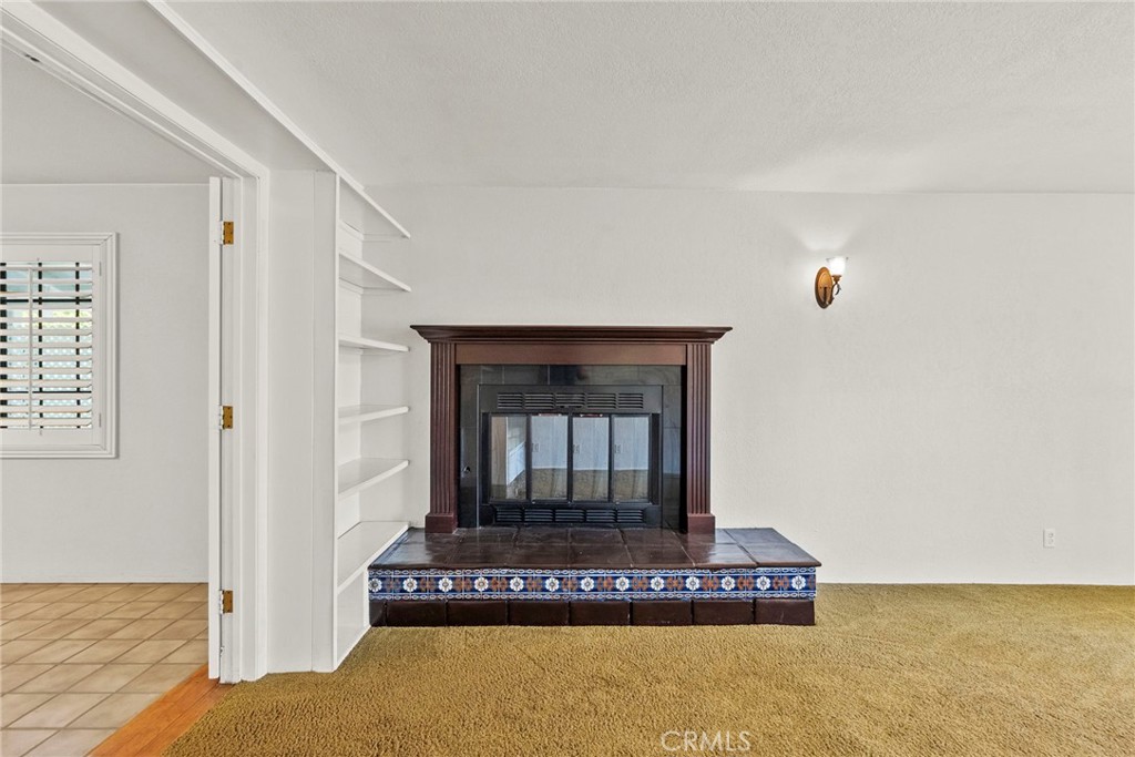 4790 Adam Road Simi Valley, CA 93063 - Photo 10 of 61 a view of an entryway