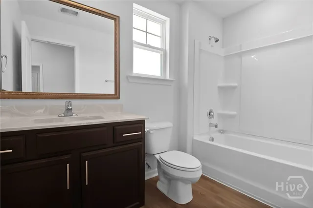 $2,400 | 106 Brookline Drive, Savannah, GA 31407