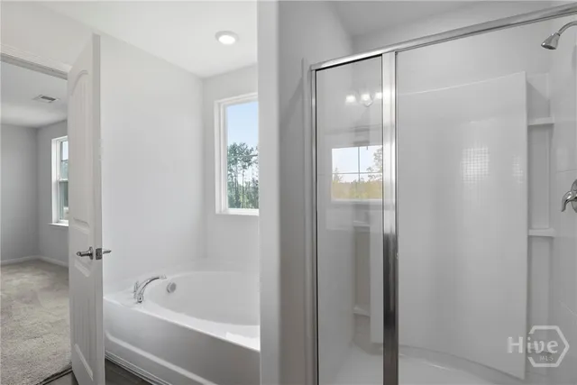 $2,400 | 106 Brookline Drive, Savannah, GA 31407