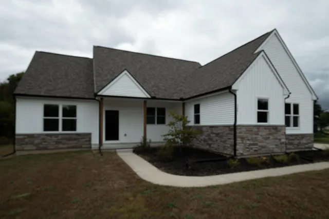 $485,000 | 3081 Avonlea Knoll Way, Webberville, MI 48892
