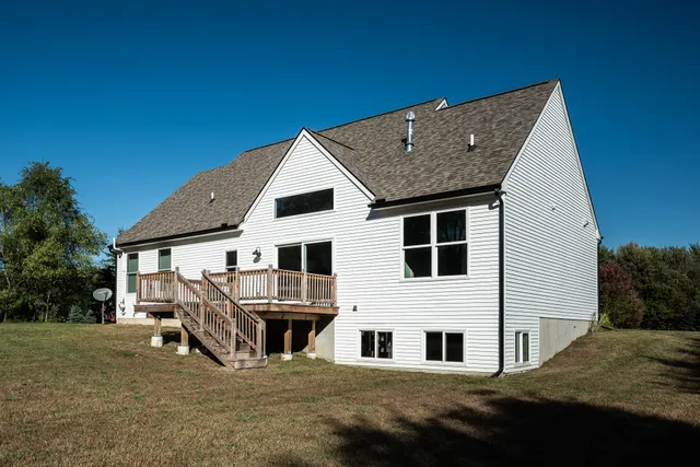 $485,000 | 3081 Avonlea Knoll Way, Webberville, MI 48892