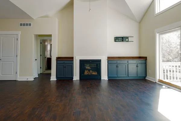 $465,000 | 3081 Avonlea Knoll Way, Webberville, MI 48892