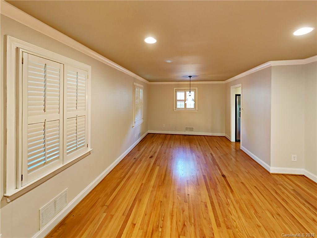 5249 Murrayhill Road Charlotte, NC 28210 - Photo 3 of 12 Gallery Image 3